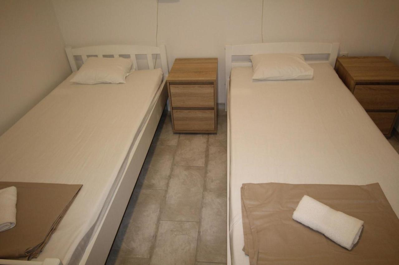 Blue Water Novalja Apartments المظهر الخارجي الصورة